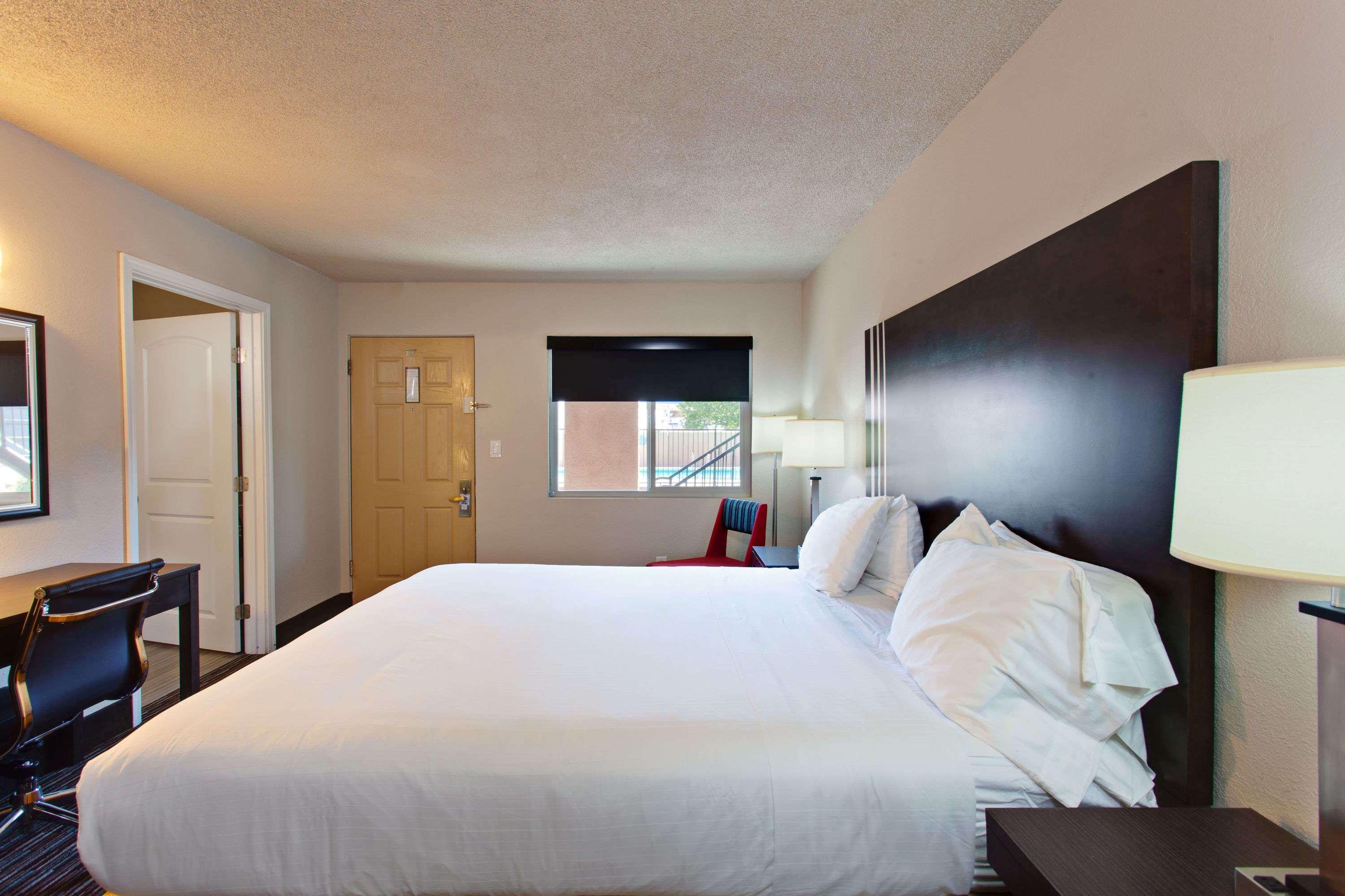 Days Inn By Wyndham Chowchilla Gateway To Yosemite Exterior foto